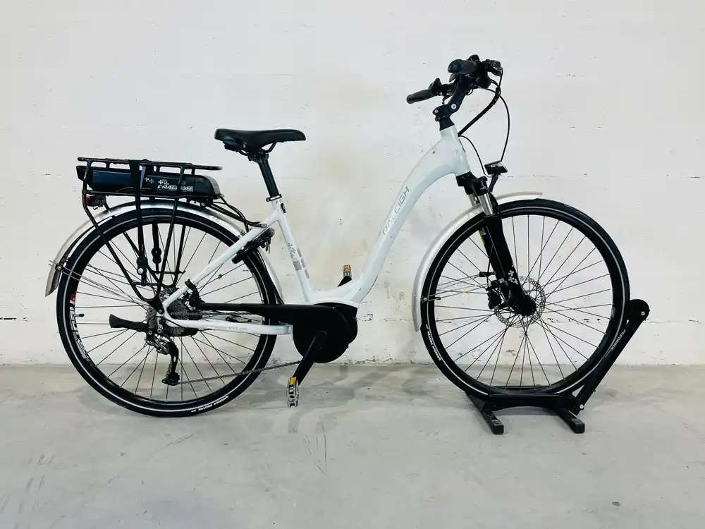 Aanbieding Raleigh Motus Grand Tour Open