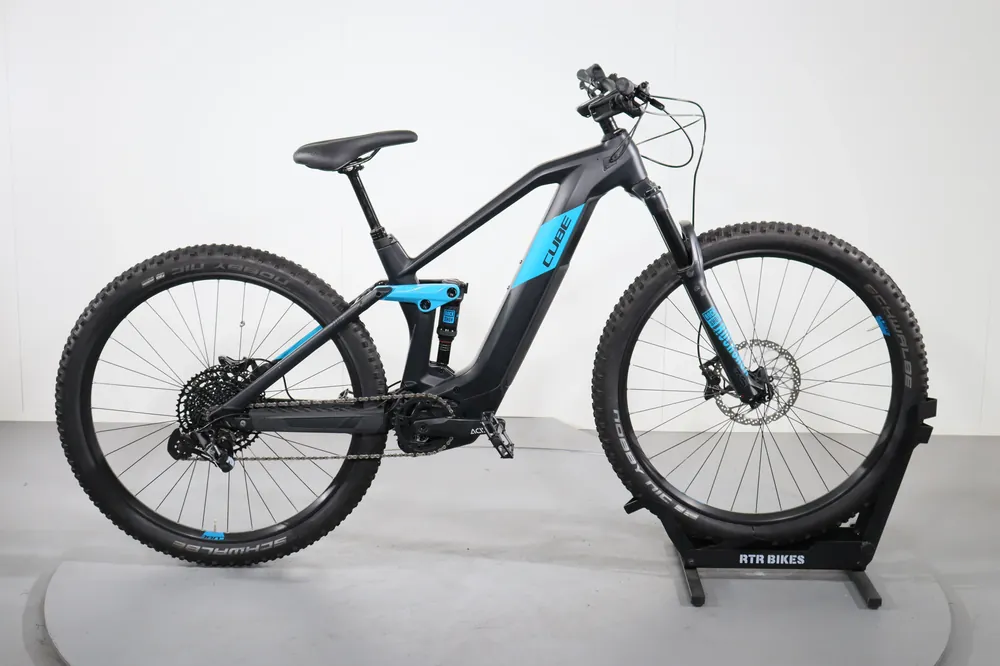 Cube Stereo Hybrid 140 HPC Race 625 Laatste Versie