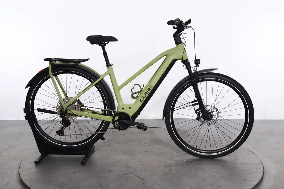 Cube Kathmandu Hybrid SLX Weekendaanbieding