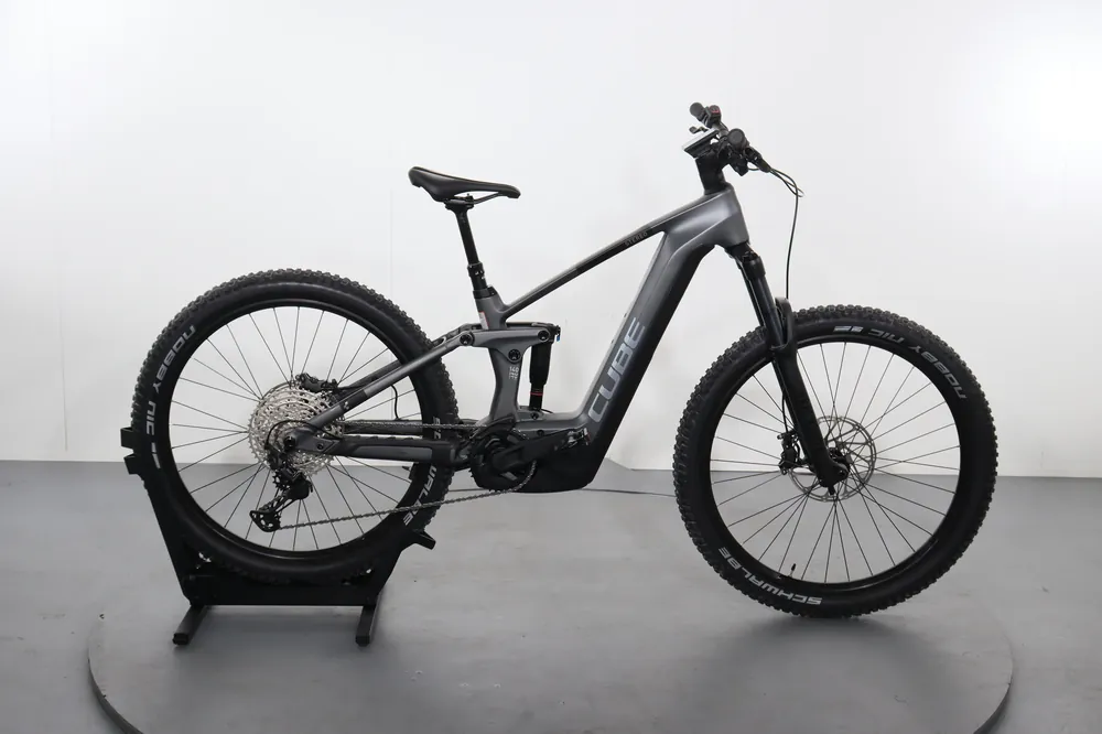 Direct Verzonden Cube Stereo Hybrid 140 Race