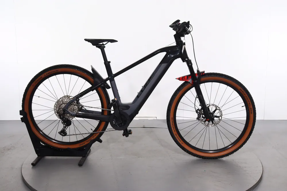 Cube Reaction Hybrid SLT Exclusieve Aanbieding
